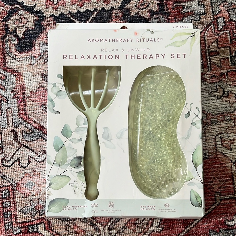 Relaxation therapy set